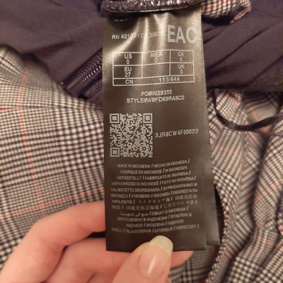 GUESS "Alexa" Grey Plaid Belted Bustier Puff Sleeve Jumpsuit - Size 0 - Picture 12 of 12